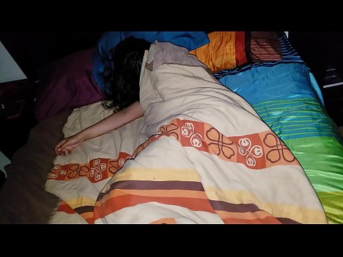 ❤️ Anak tiri memarahi ibu tirinya yang masih muda saat dia tidur. ️ Pono berkualitas di porno id.purchasexz.top ️❤